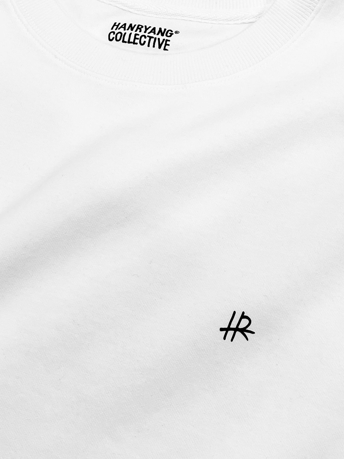 한량 컬렉티브(HANRYANG COLLECTIVE) HR HORAENG HAND CREW SWEAT WHITE