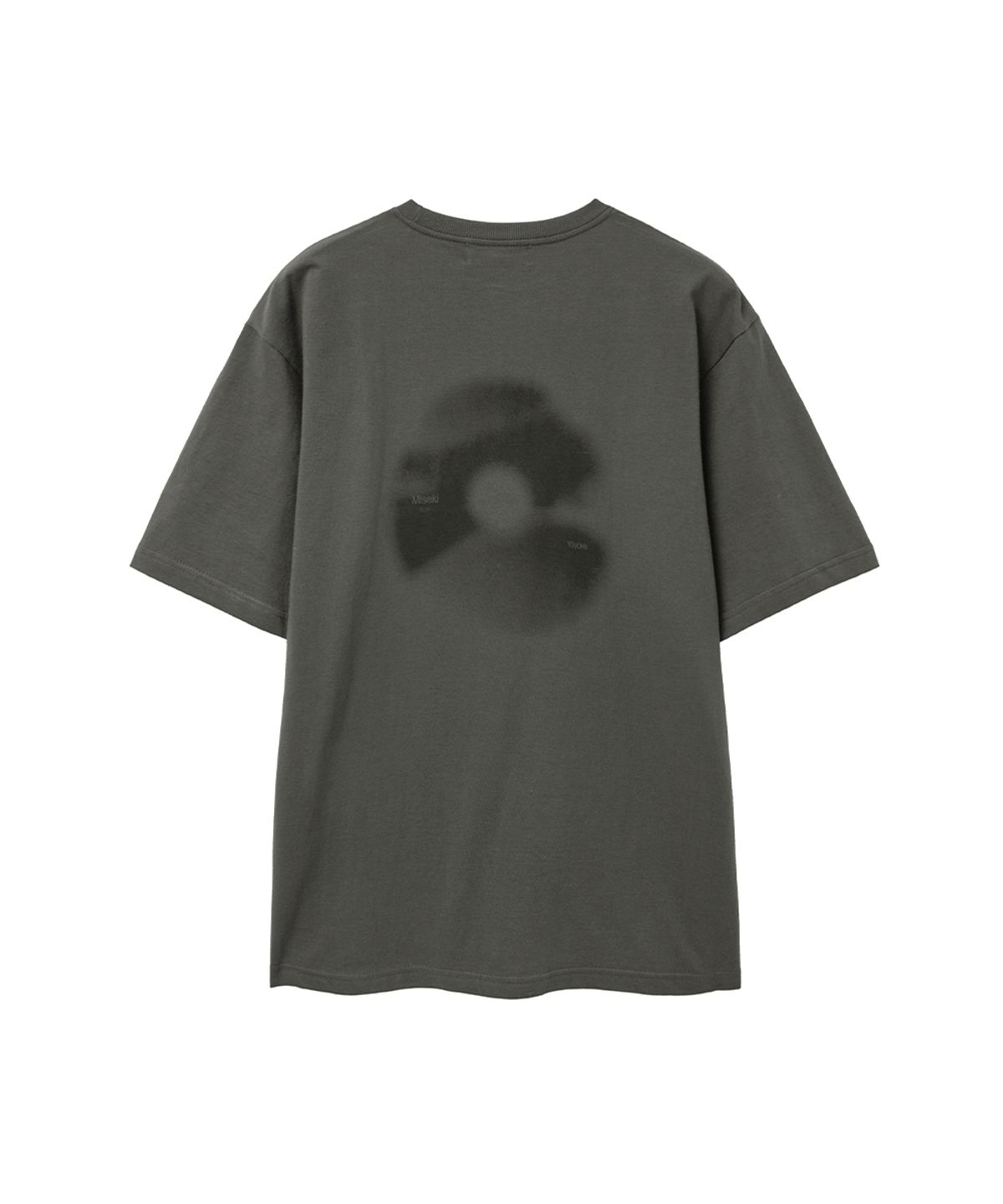 미세키서울 맨(MISEKISEOUL MEN) Yuyake graphic short sleeve CHARCOAL