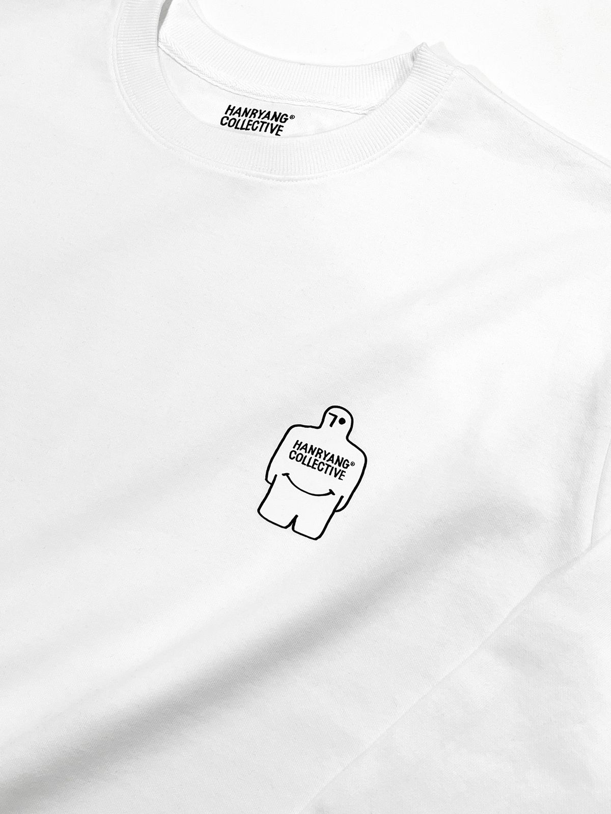 한량 컬렉티브(HANRYANG COLLECTIVE) HR M SYMBOL_W CREW SWEAT WHITE