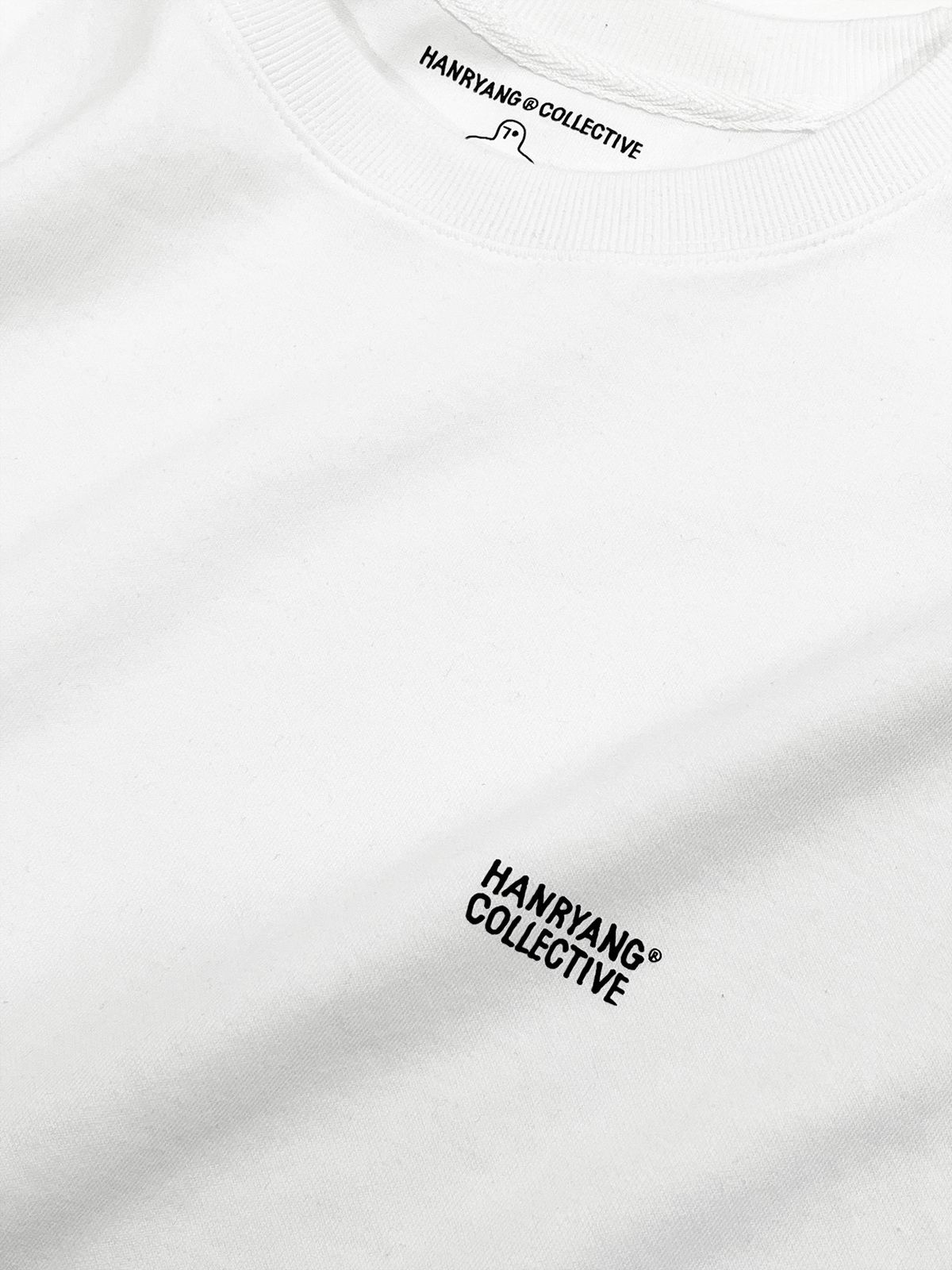 한량 컬렉티브(HANRYANG COLLECTIVE) HR S LOGO CREW SWEAT WHITE