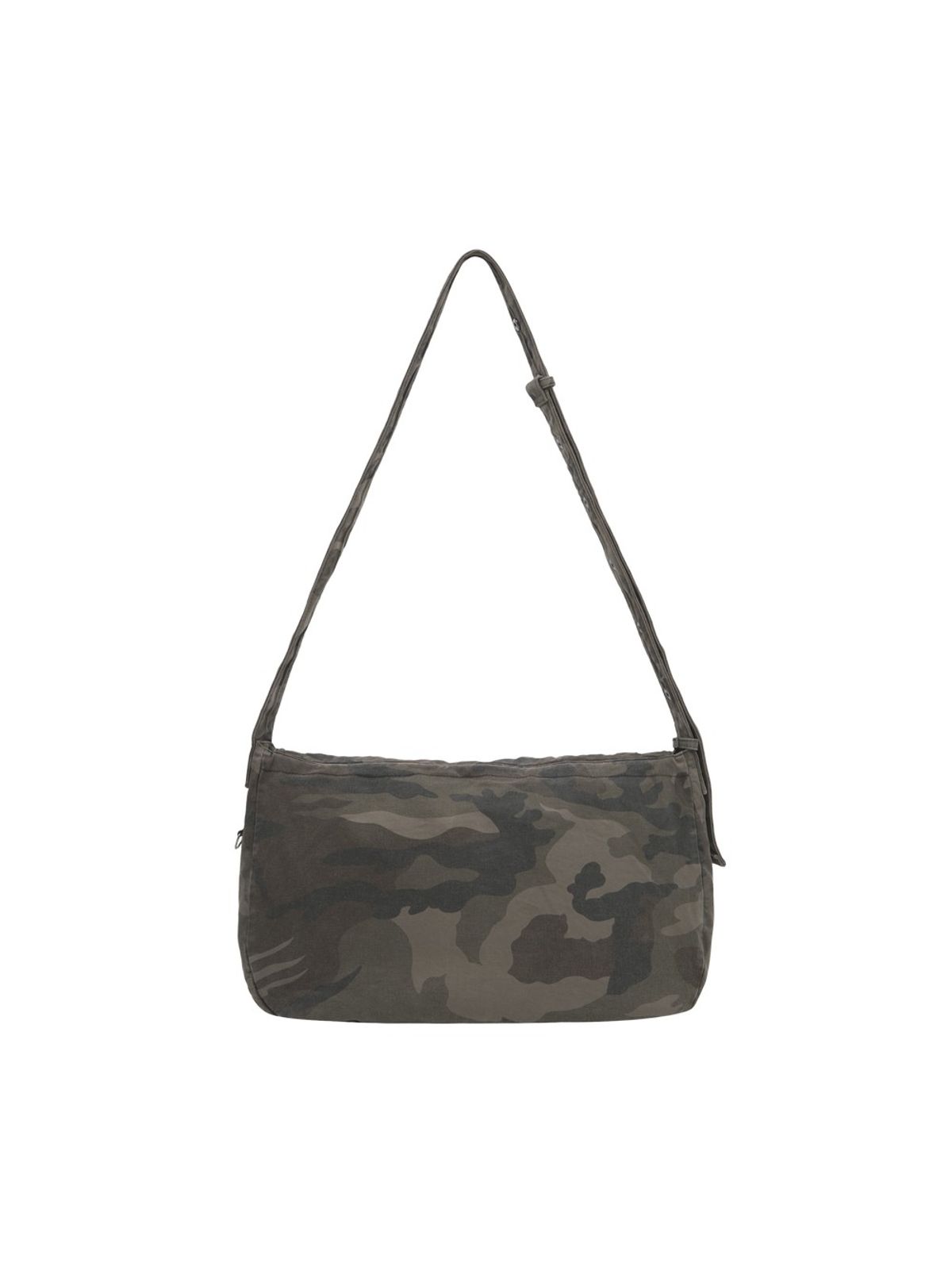 메아(MEA) WASHED STUDDED MESSENGER BAG [CAMO]