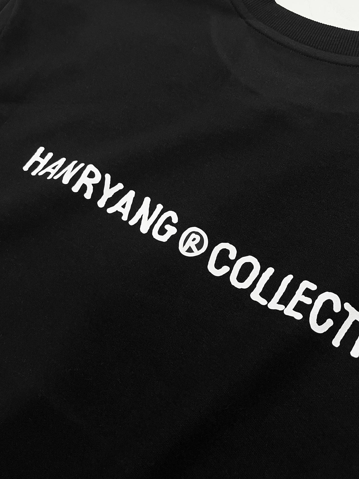 한량 컬렉티브(HANRYANG COLLECTIVE) HR S-SYMBOL CREW SWEAT BLACK