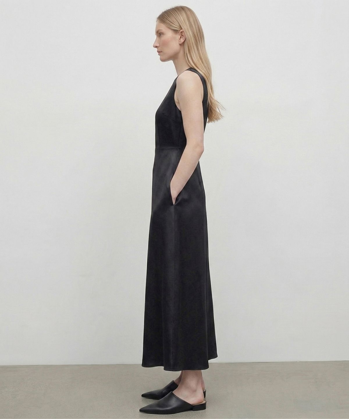 킴도(KIMDOH) Ner Maxi Dress / Black