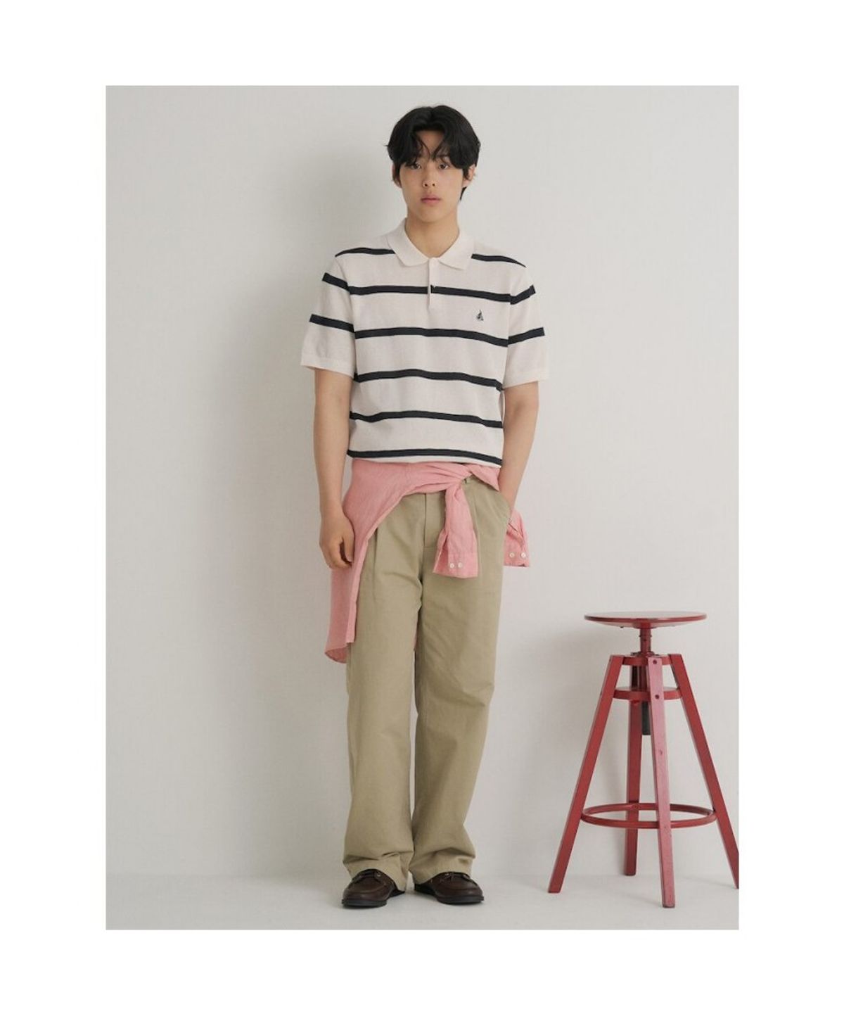 빈폴 멘(BEANPOLE MEN) 볼드 스트라이프 칼라넥 니트  아이보리