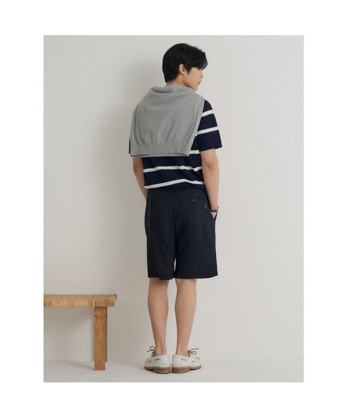 빈폴 멘(BEANPOLE MEN) 볼드 스트라이프 칼라넥 니트  네이비