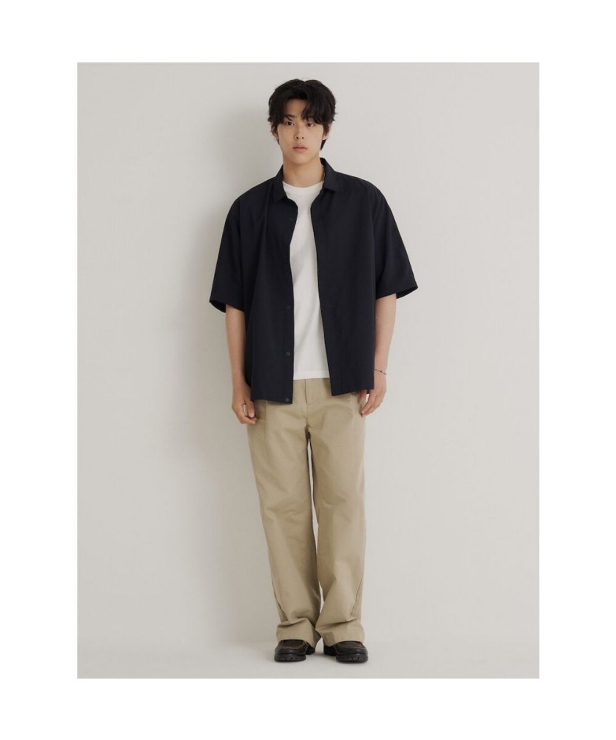 빈폴 멘(BEANPOLE MEN) 젠틀테크 아우터형 반소매 셔츠  애쉬