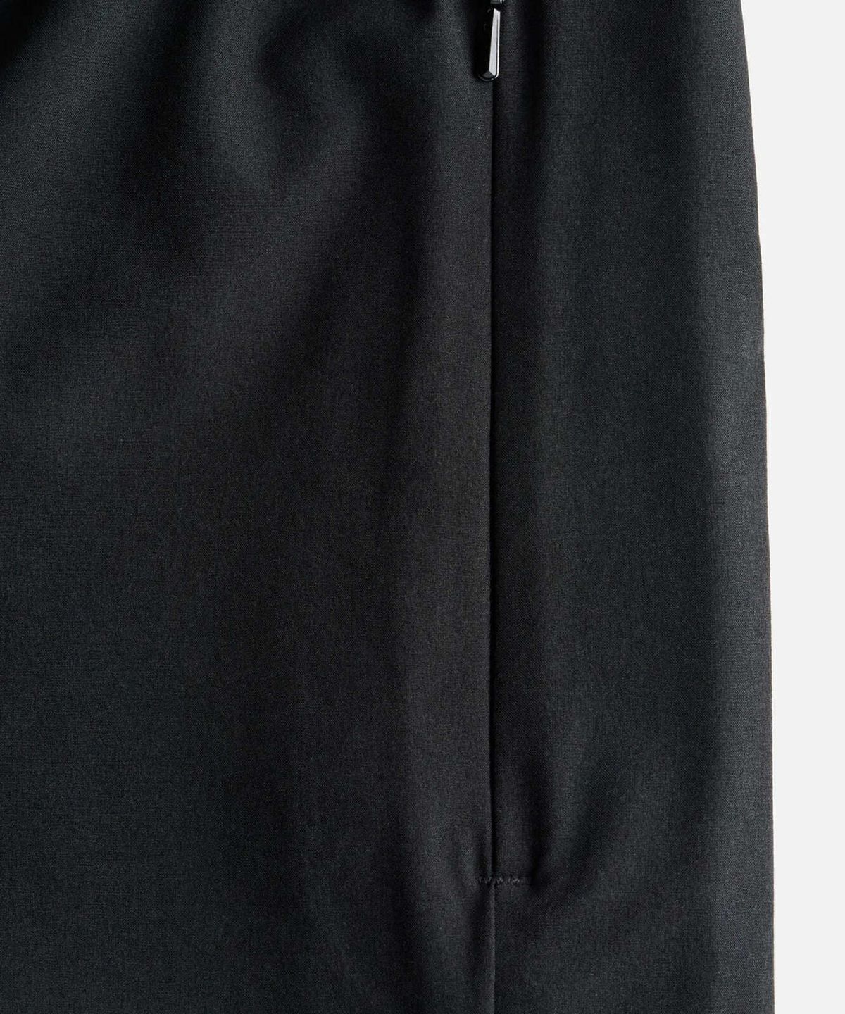 디스트릭트 비전(DISTRICT VISION) 7in Training Shorts (Black)