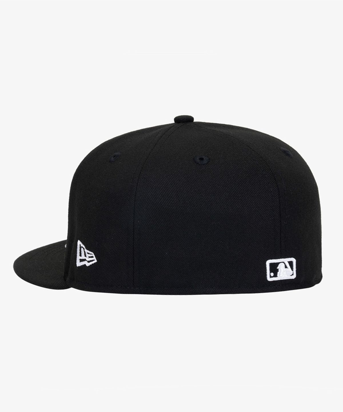 뉴에라(NEW ERA) MLB 뉴욕 양키스 베이직 피티드캡 블랙/화이트