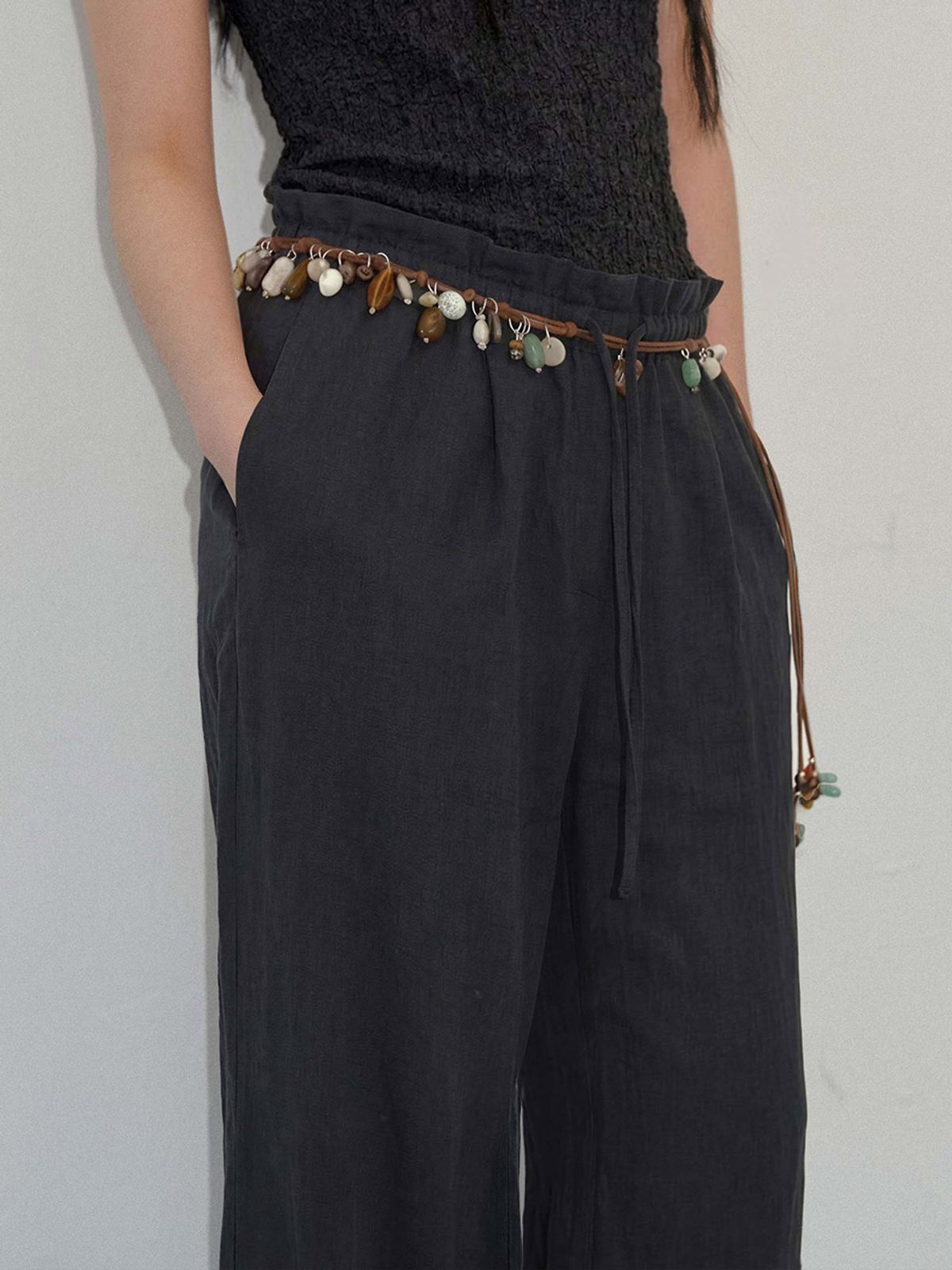 헌치(HUNCH) Soft Banding Wide Tuck Pants (2color)