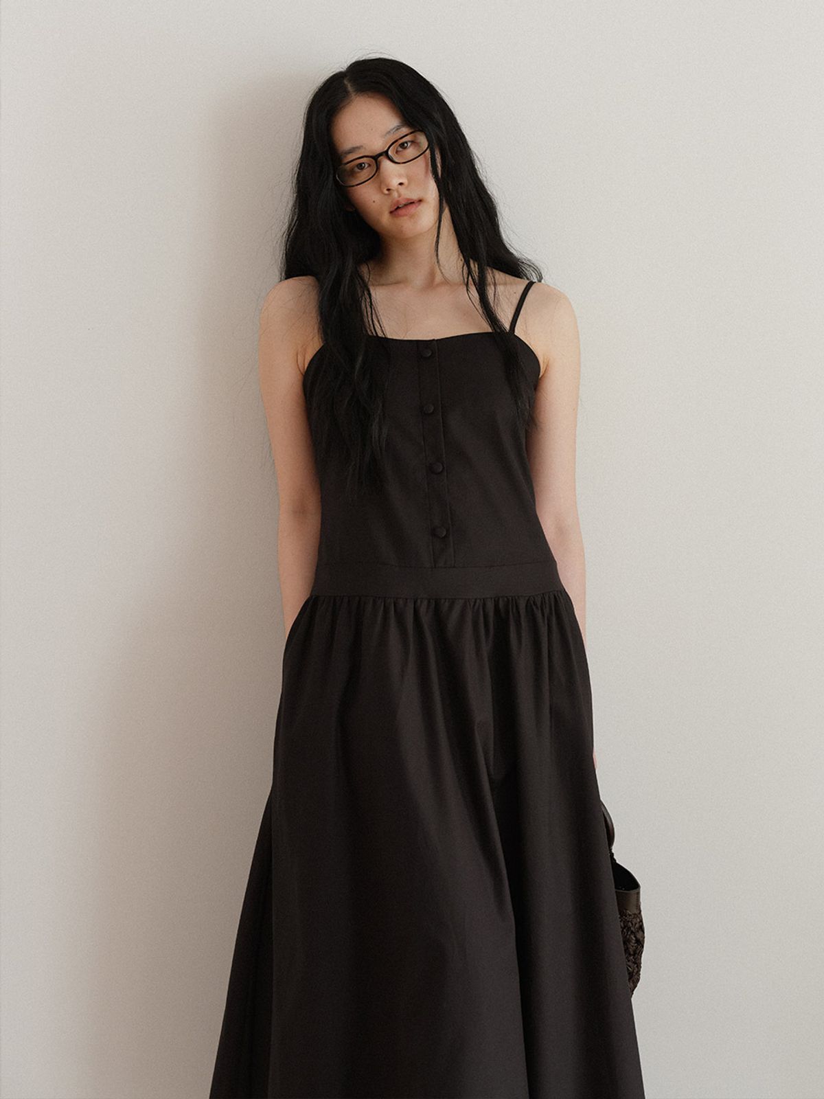 헌치(HUNCH) Low-Waist Volume Dress (2color)