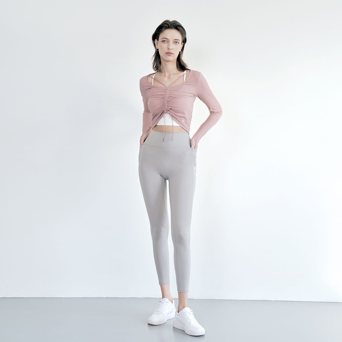 위뜨(HUIT) 포포 레깅스 HTWLE2I07T