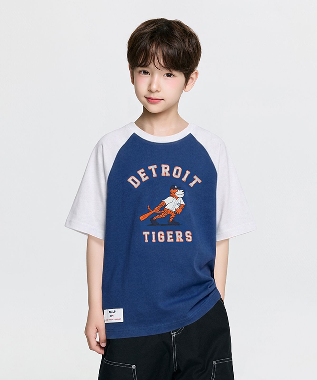 엠엘비 키즈(MLB KIDS) 스포티브 마스코트 배색 래글런 티셔츠 DET (White)