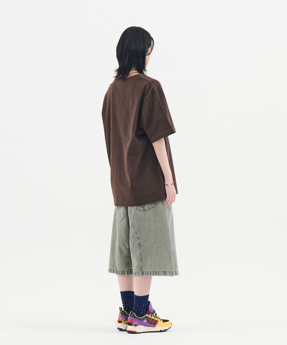 논타입(NONTYPE) SEMI OVERFIT STAR GRAPHIC T-SHIRT (DARK BROWN)