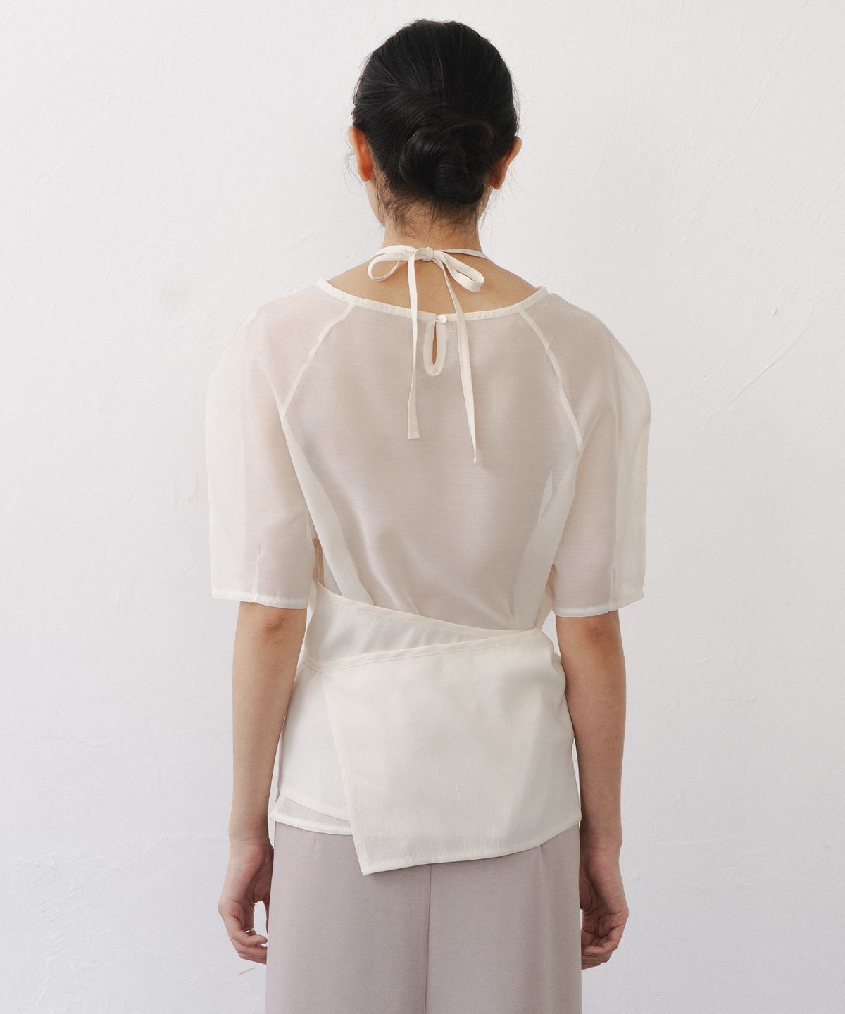 애프터글로울(AFTERGLOWOOL) Sheer Half Sleeve Blouse-Ivory