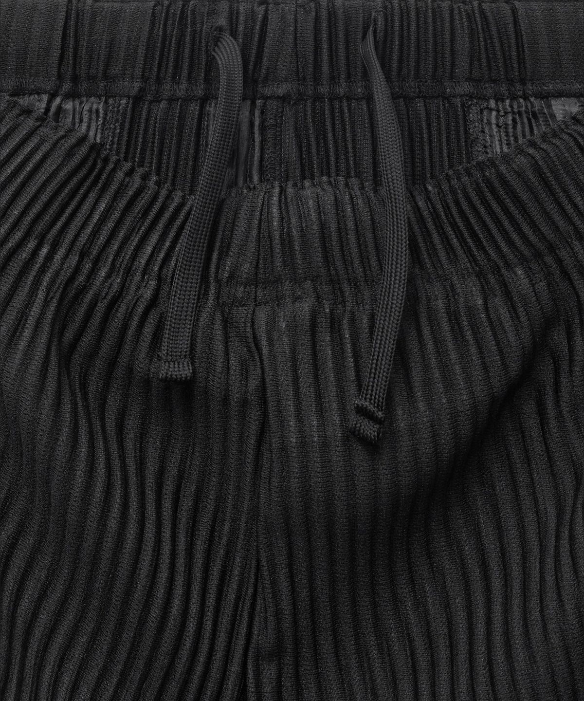 티엔지티(TNGT) Yoyogi Pleats Wide Pants (Black) TNPA6E108BK