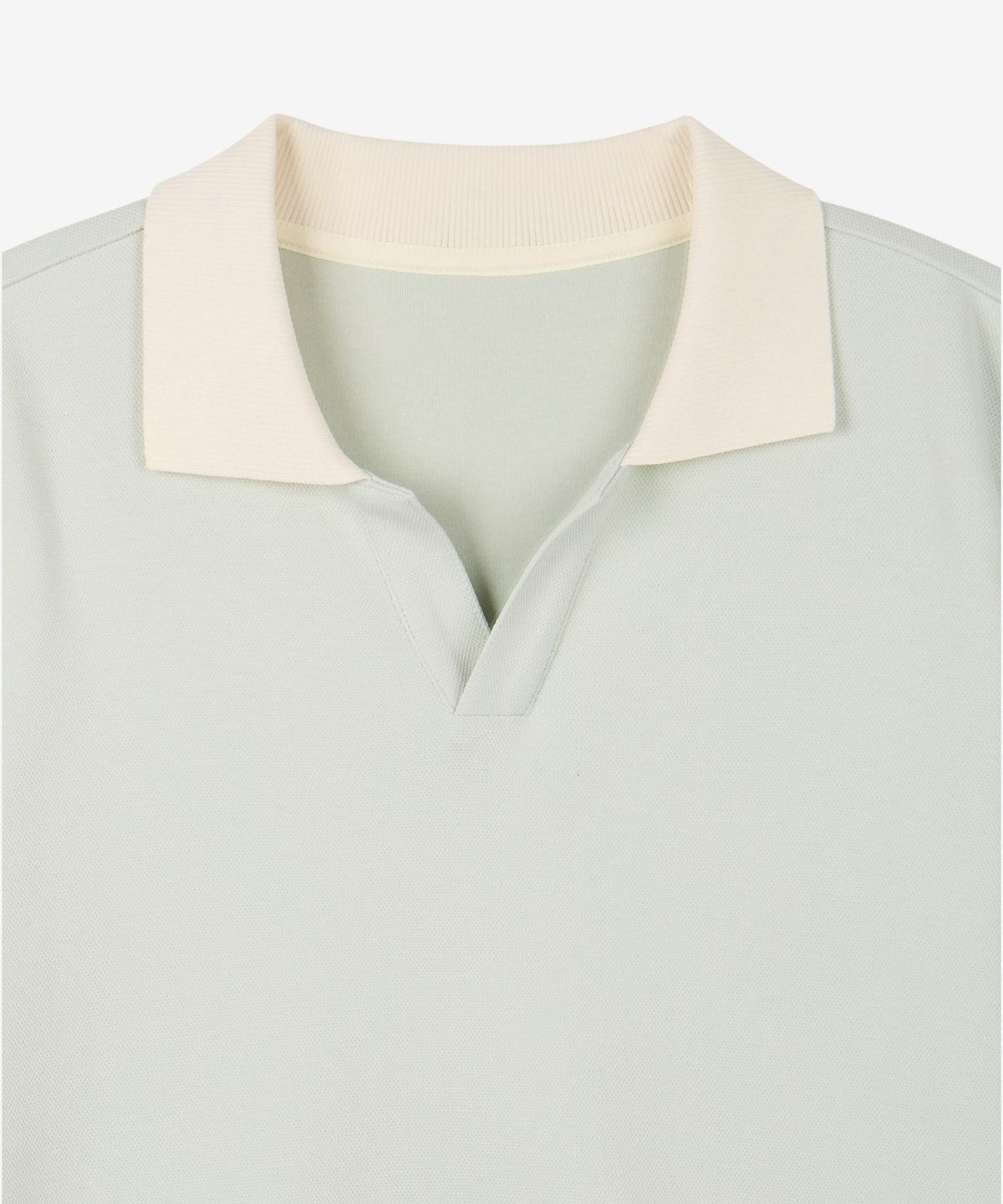 티엔지티(TNGT) Contrast Slit Neck Tee (Pistachio Green) TNTS6E211E2