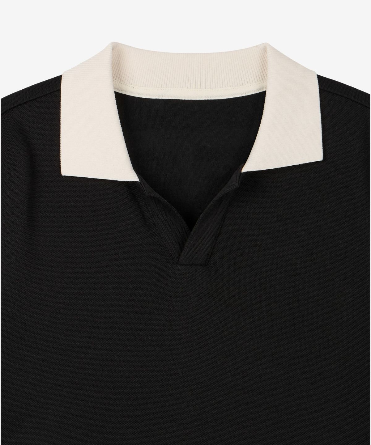 티엔지티(TNGT) Contrast Slit Neck Tee (Black) TNTS6E211BK