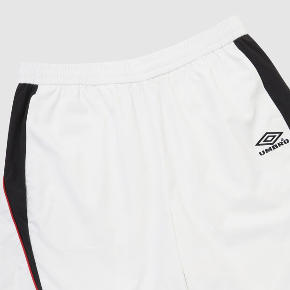 엄브로(UMBRO) HBL 풋볼 헤리티지 5부 반바지 화이트 UR223CHP51