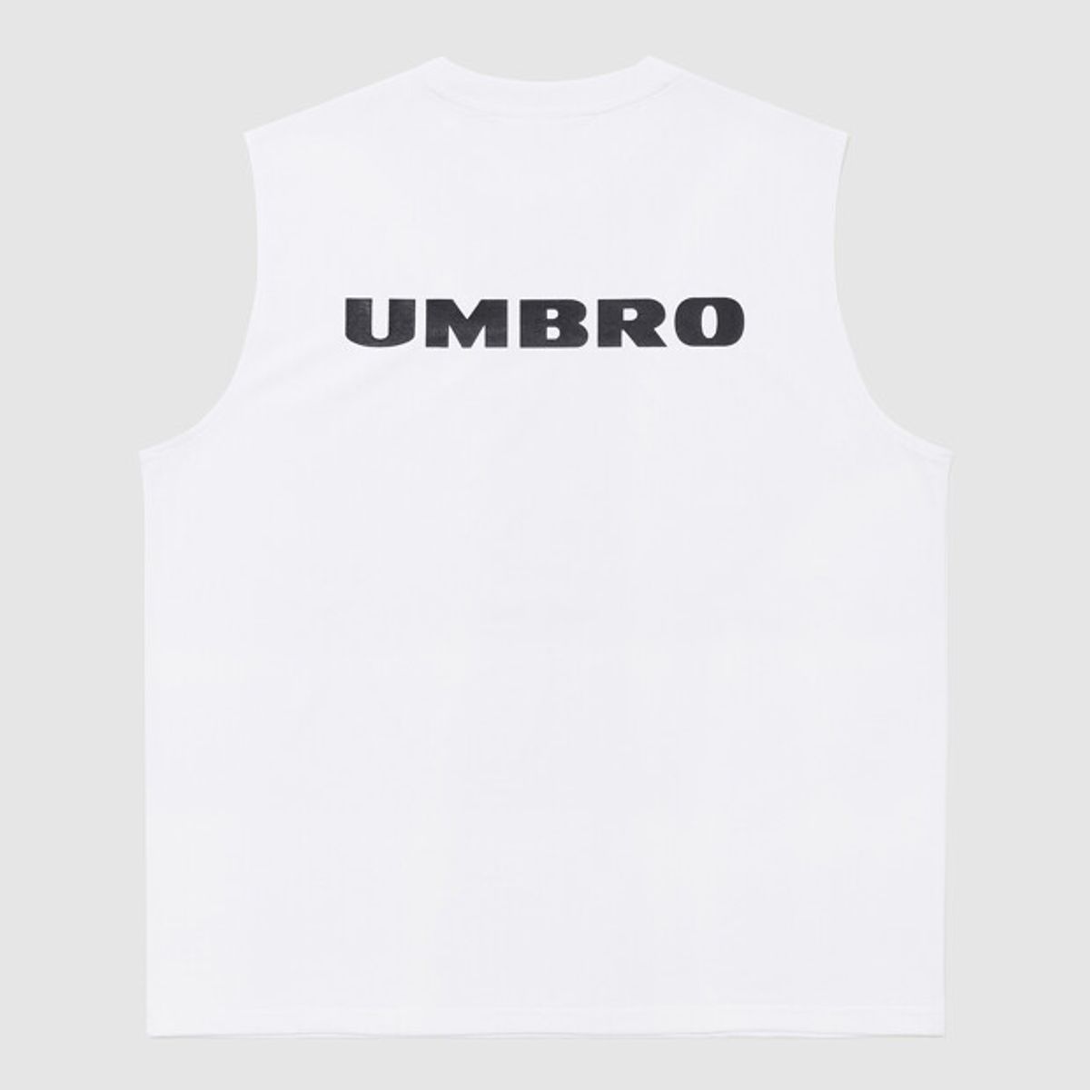 엄브로(UMBRO) [QUICK-DRY] 쿨 스타터 머슬핏 프레쉬 슬리브리스 티셔츠 화이트 UR221CSL52