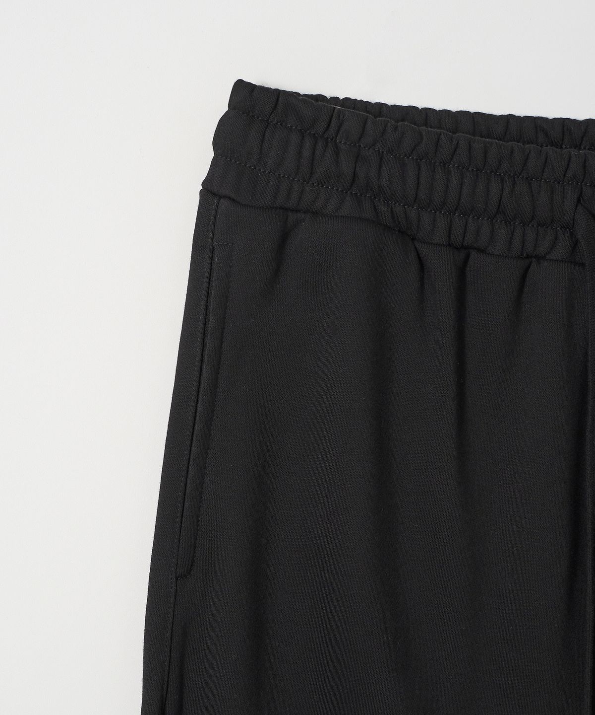 조질롱(JOJILONG) JN095 Easy Core Sweat Pants - BLACK