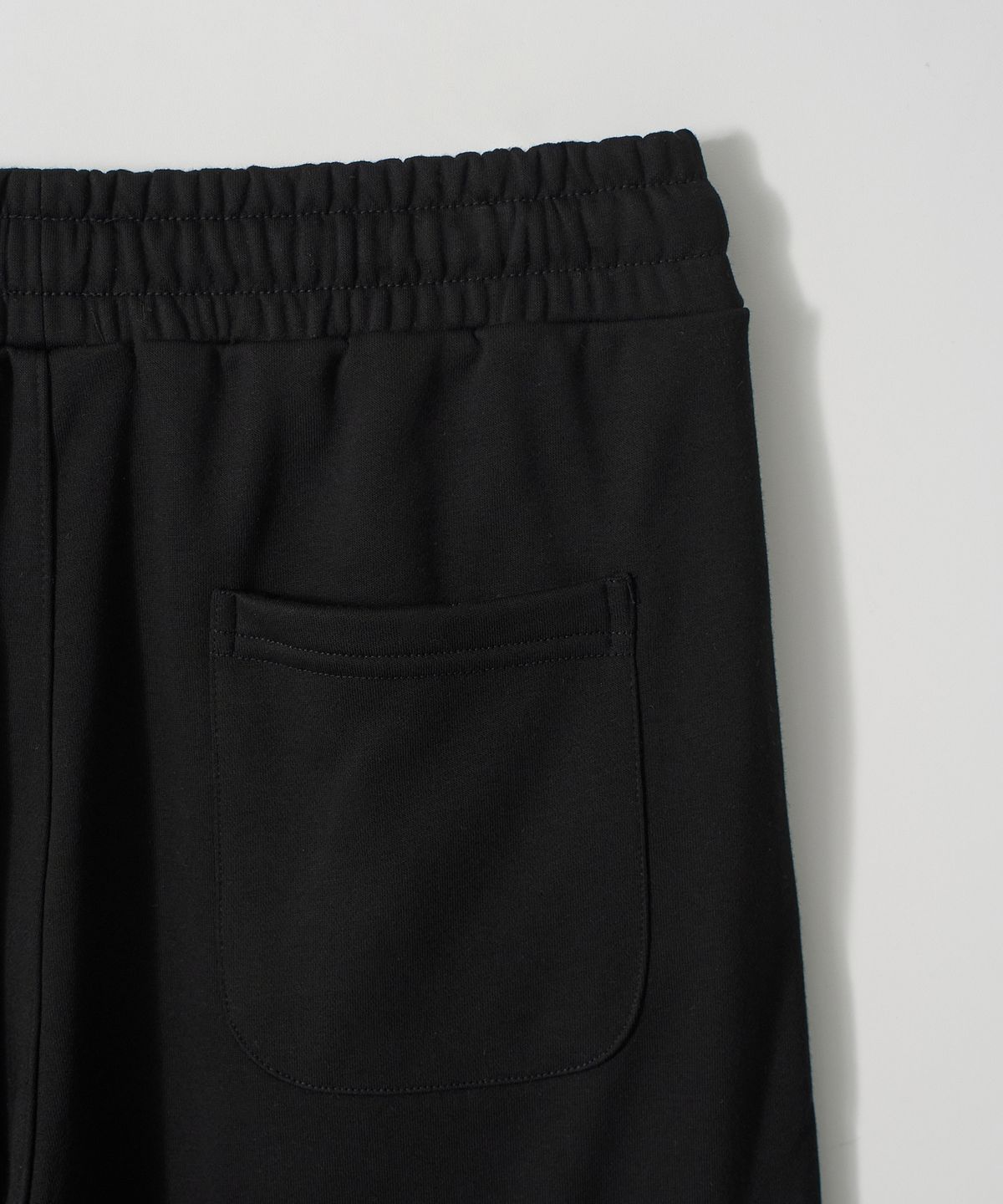 조질롱(JOJILONG) JN095 Easy Core Sweat Pants - BLACK