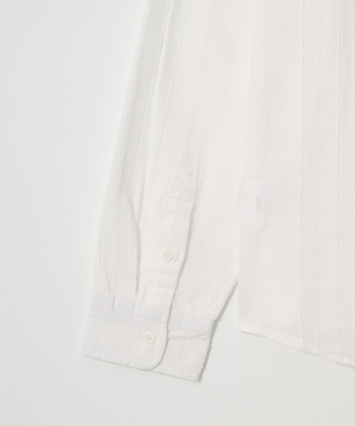 조질롱(JOJILONG) JN138 Minimal Jacquard Stripe Shirt - WHITE