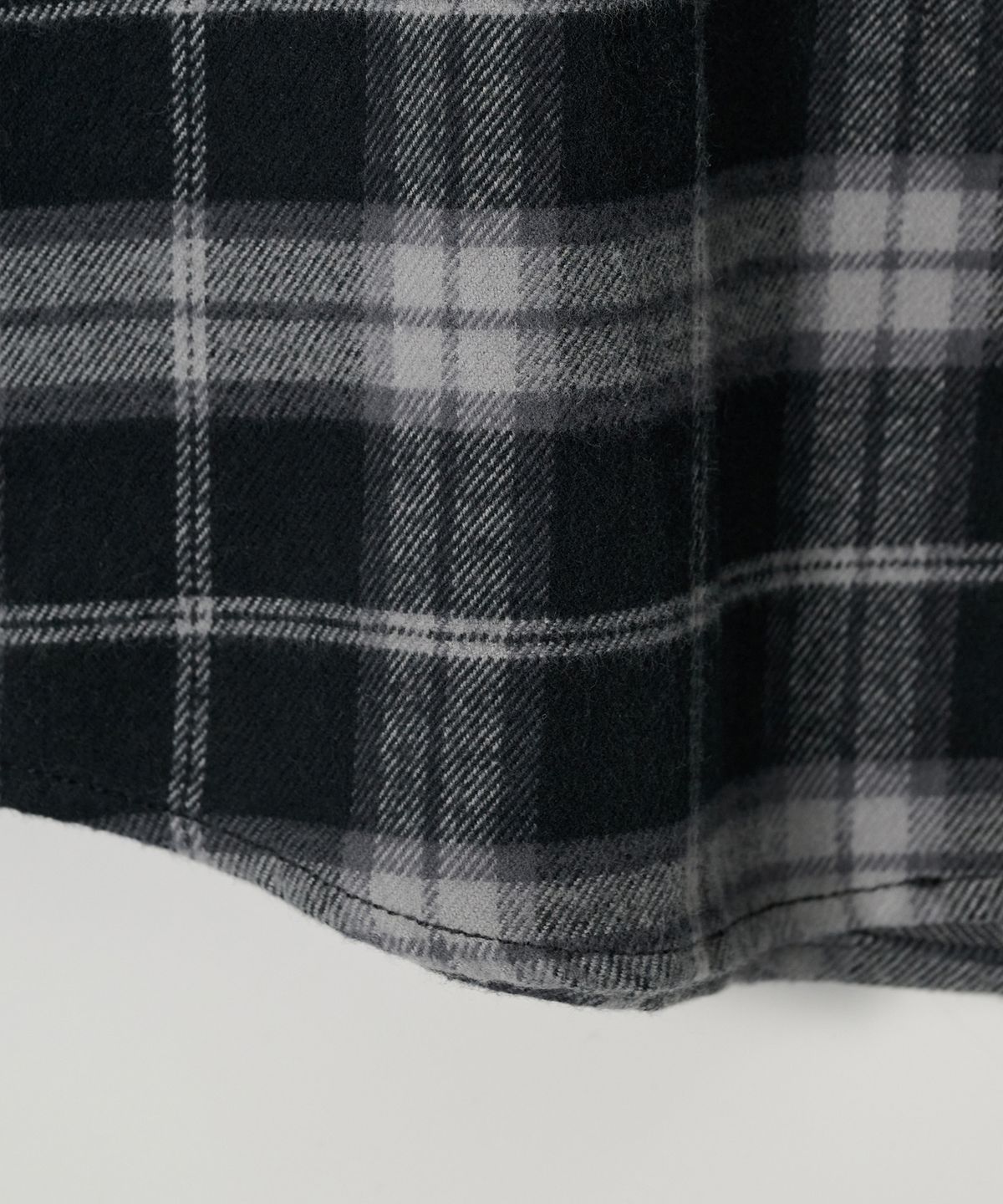 조질롱(JOJILONG) JN140 Soft Brushed Check Shirt - CHARCOAL