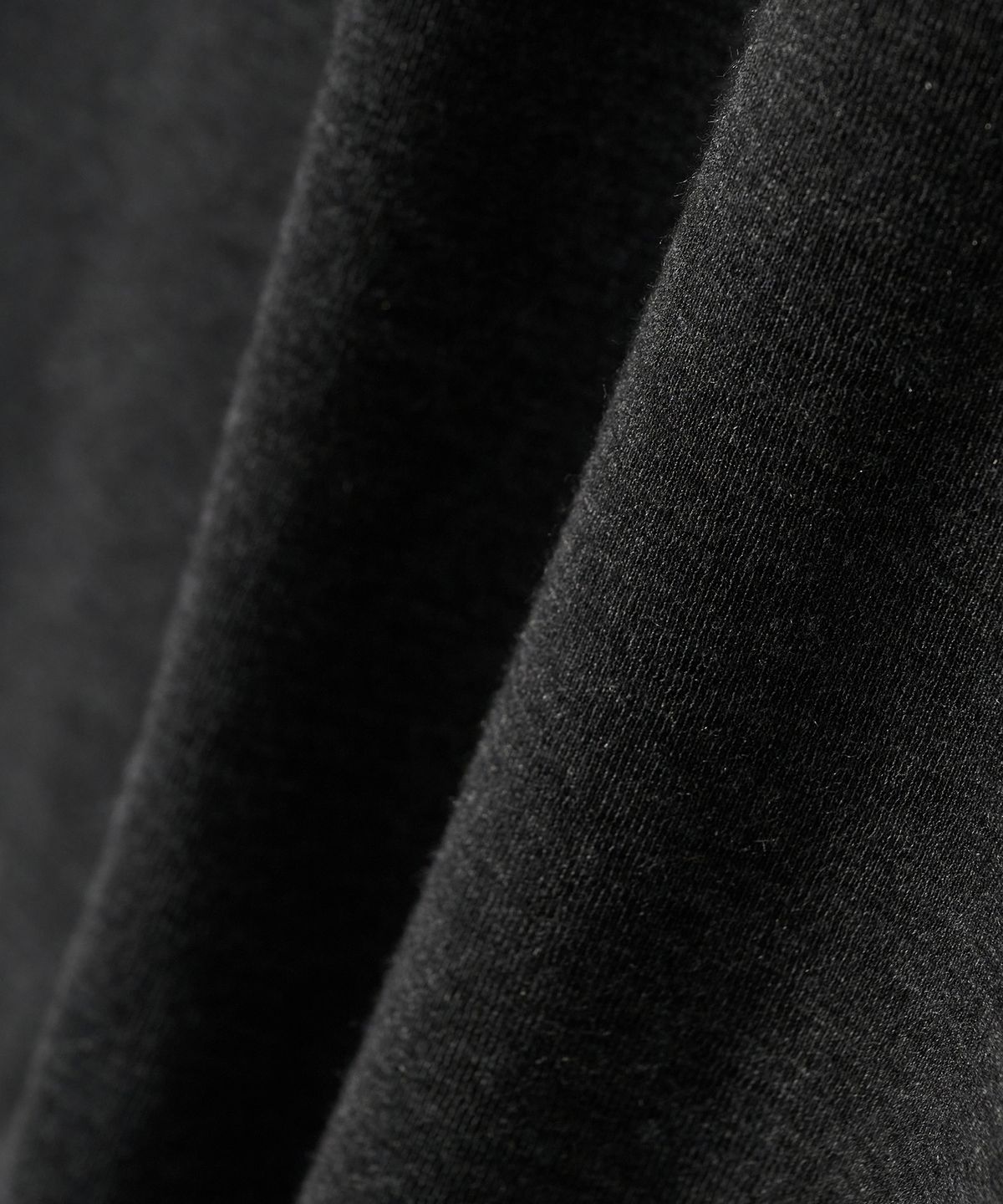 조질롱(JOJILONG) JN153 Vintage Slub Henley Half  T-Shirt - BLACK