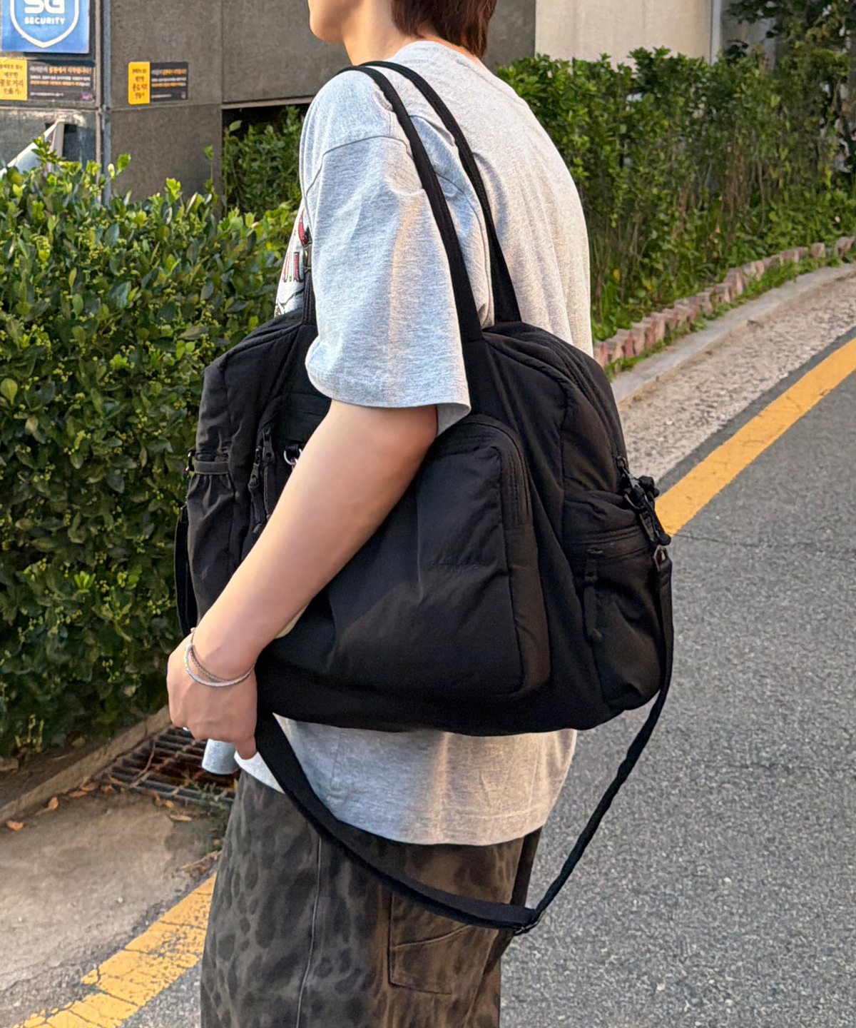 스쿠프(SCOUPE) 캐빈 카고 숄더백