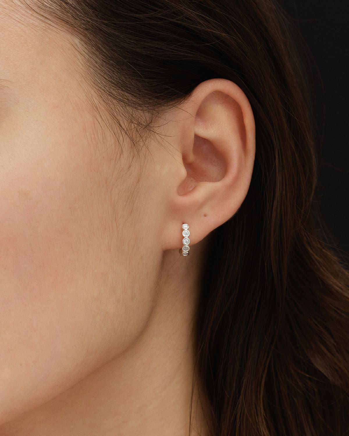 어나더레이어(ANOTHERLAYER) Bezel Hoop Earring - Silver (silver925)