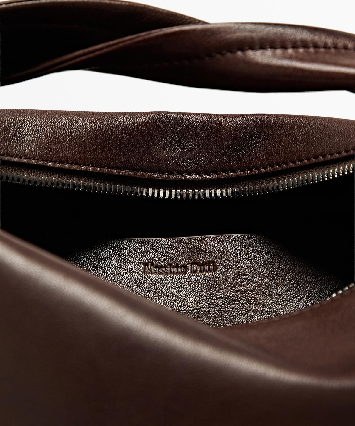 마시모두띠(MASSIMO DUTTI) 나파 가죽 크로스백