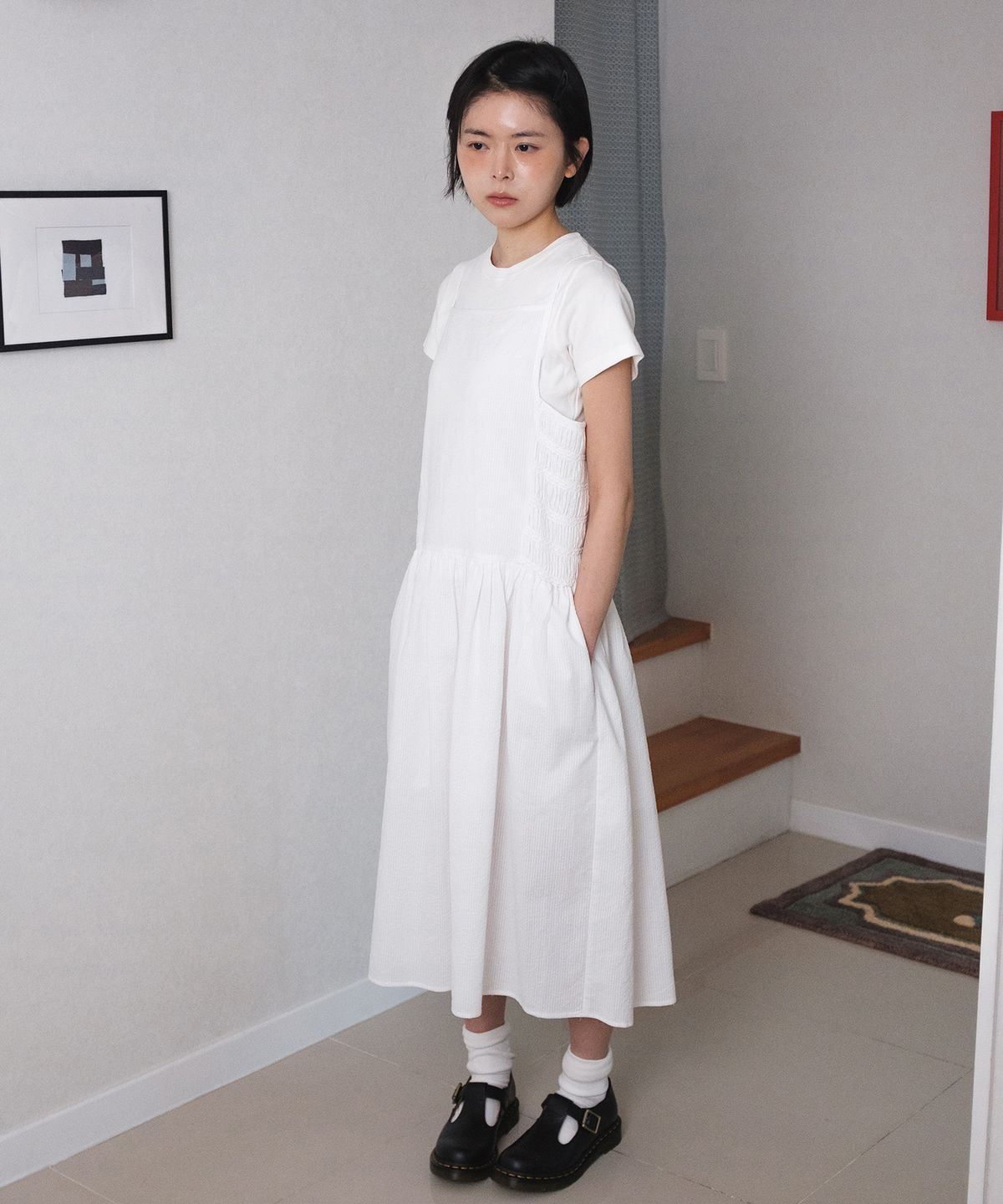 코튼벨(COTTON BELL) 시어서커 스모크 원피스 - White