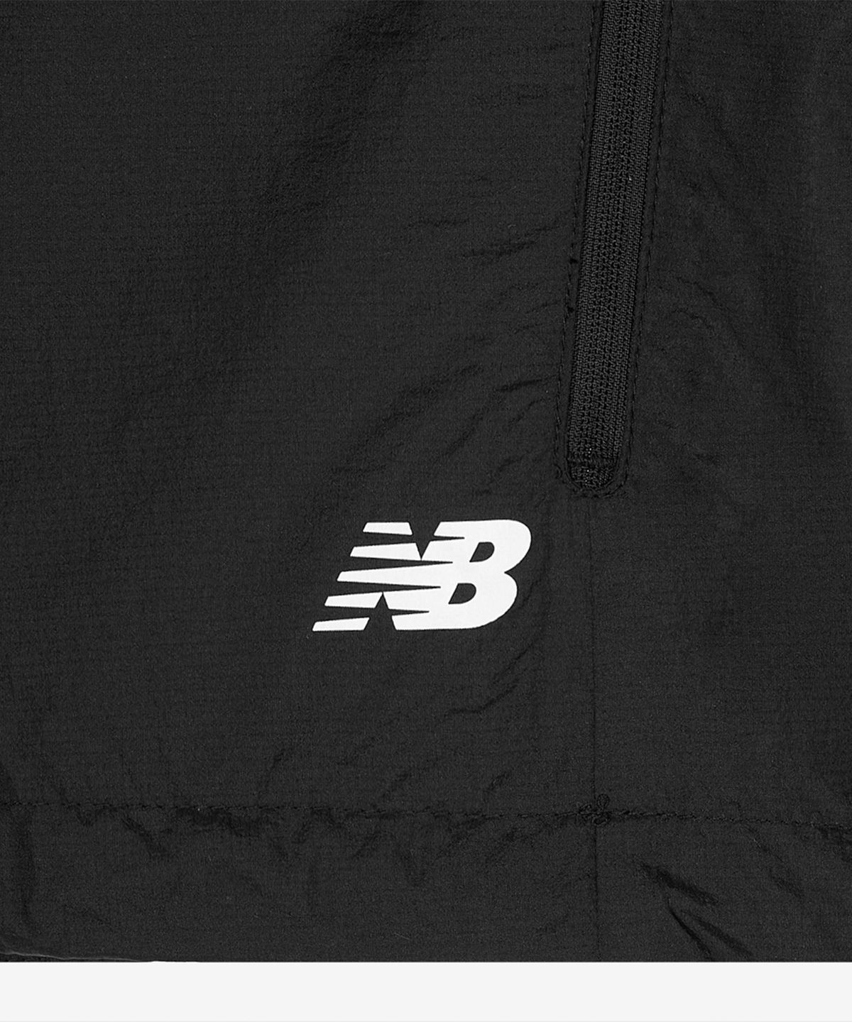 뉴발란스(NEW BALANCE) NBNAG2W512 / WOMEN 브리즈라이트 초경량 패커블 우븐자켓 (BLACK)