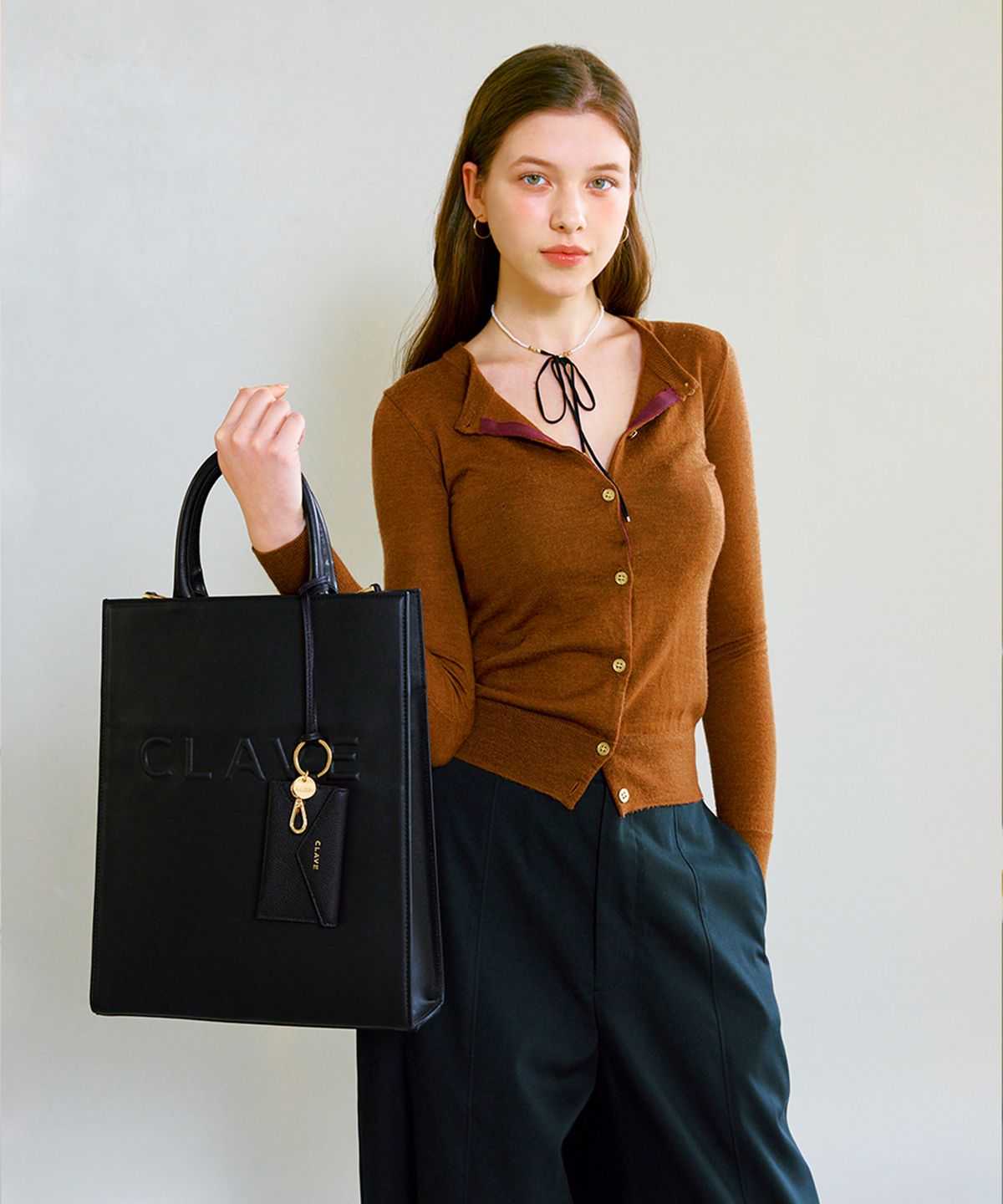 끌라베(CLAVE) CARD HOLDER CHARM (카드 홀더 참) [4color]