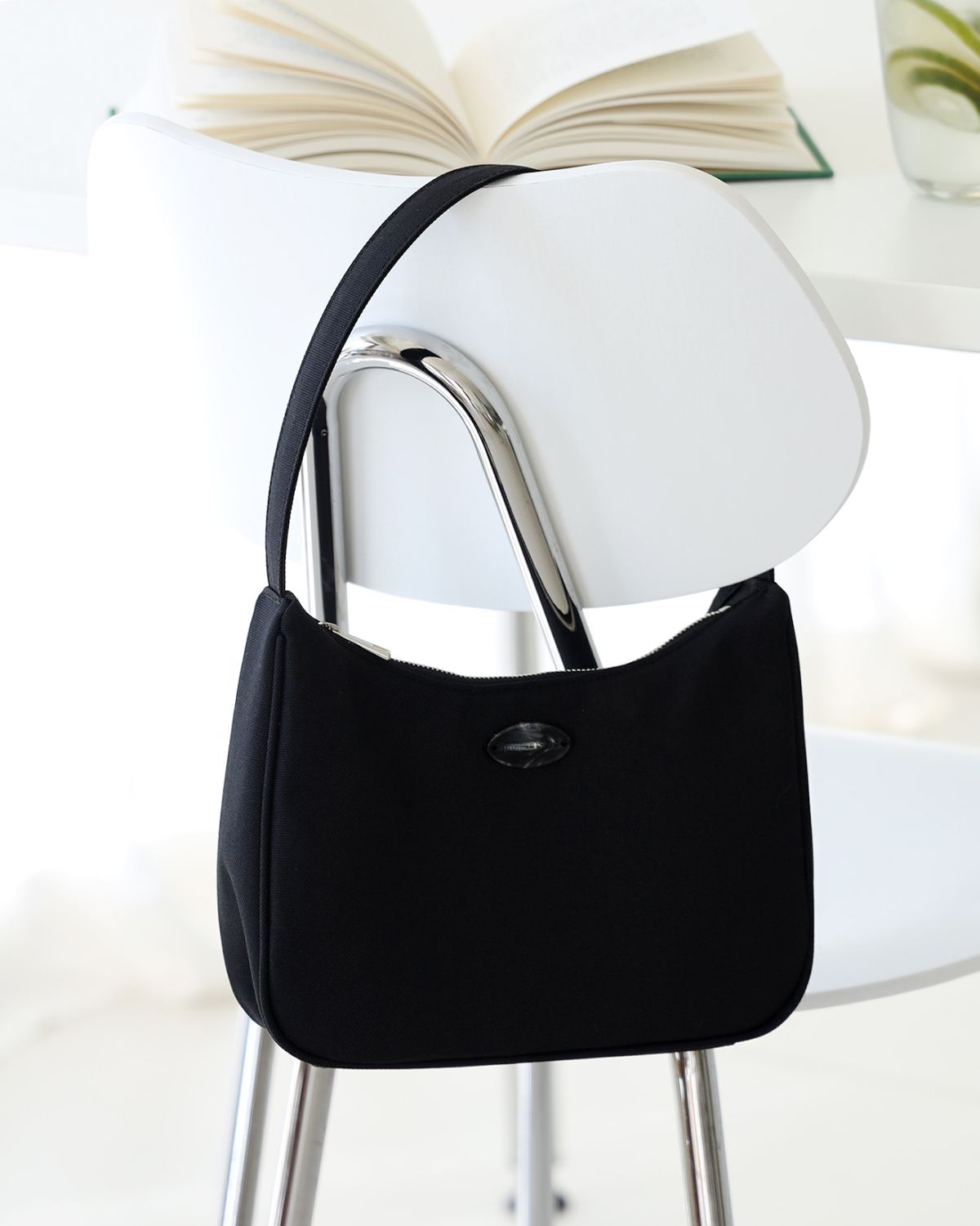프로젝트 1907(PROJECT1907) [PLASTIC] Mini Hobobag2 (Black)