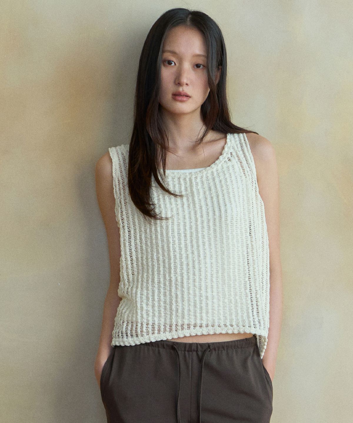 웬즈데이오아시스 포 우먼(WEDNESDAYOASISFORWOMEN) 루미 넷 슬리브리스_IVORY(WB6TP31)