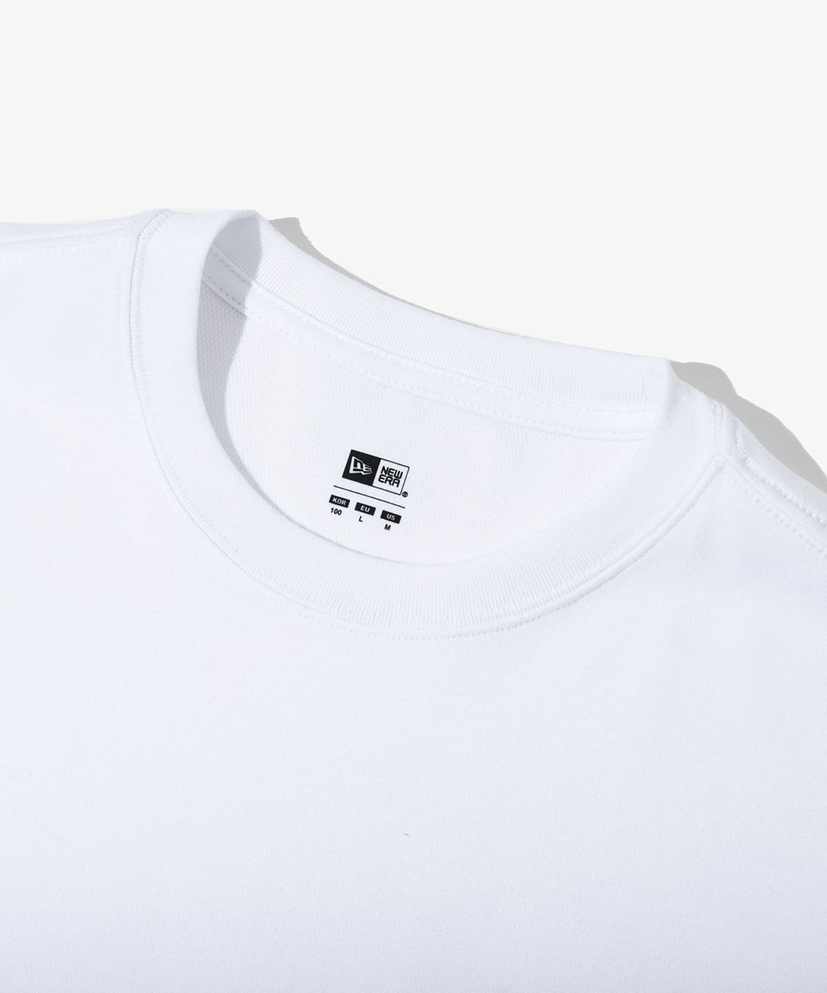 뉴에라(NEW ERA) 에센셜 3팩 포켓 반팔 티셔츠 화이트