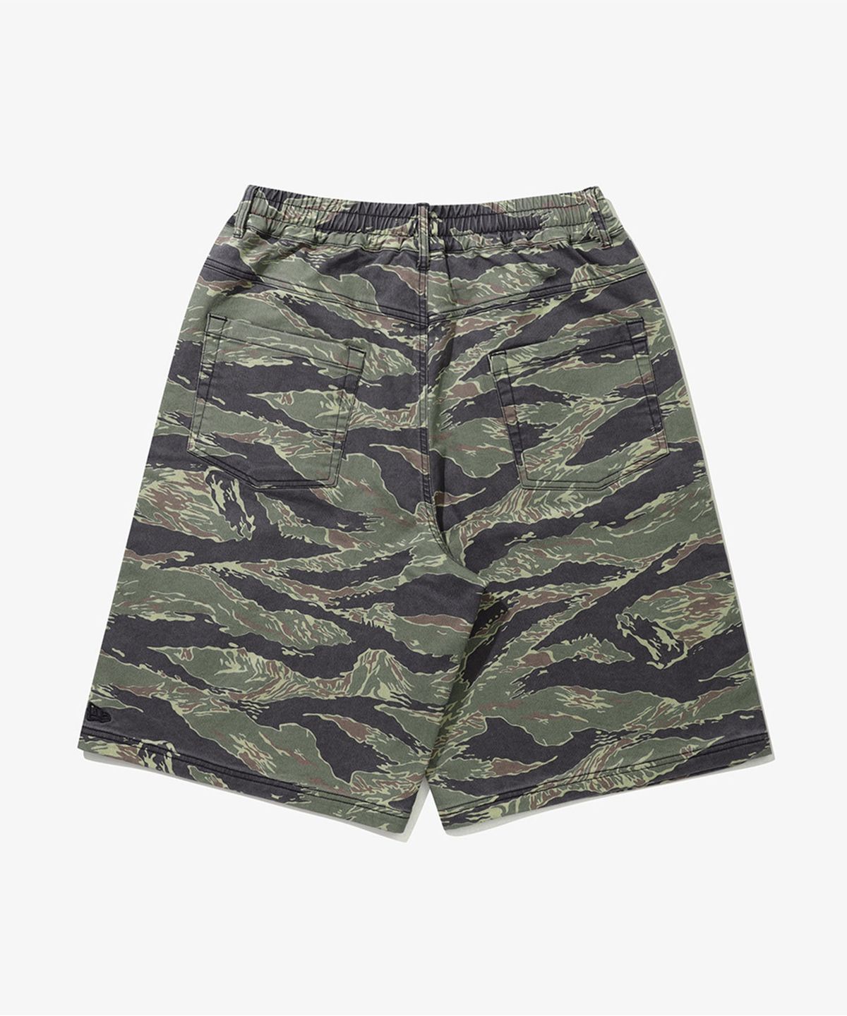 뉴에라(NEW ERA) 워시드 스웨트 버뮤다 팬츠 타이거 카모