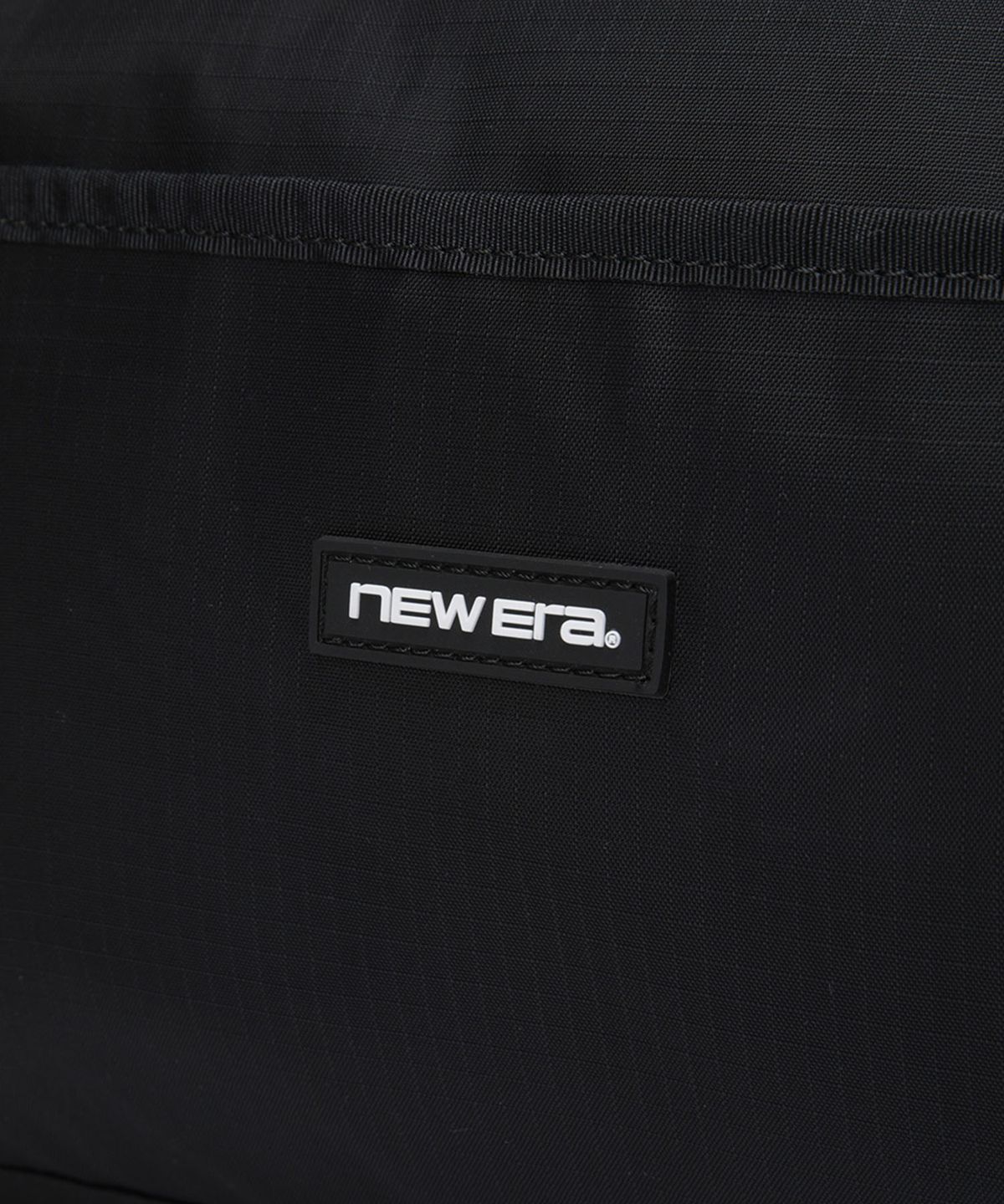 뉴에라(NEW ERA) 라이트 짐 백 블랙