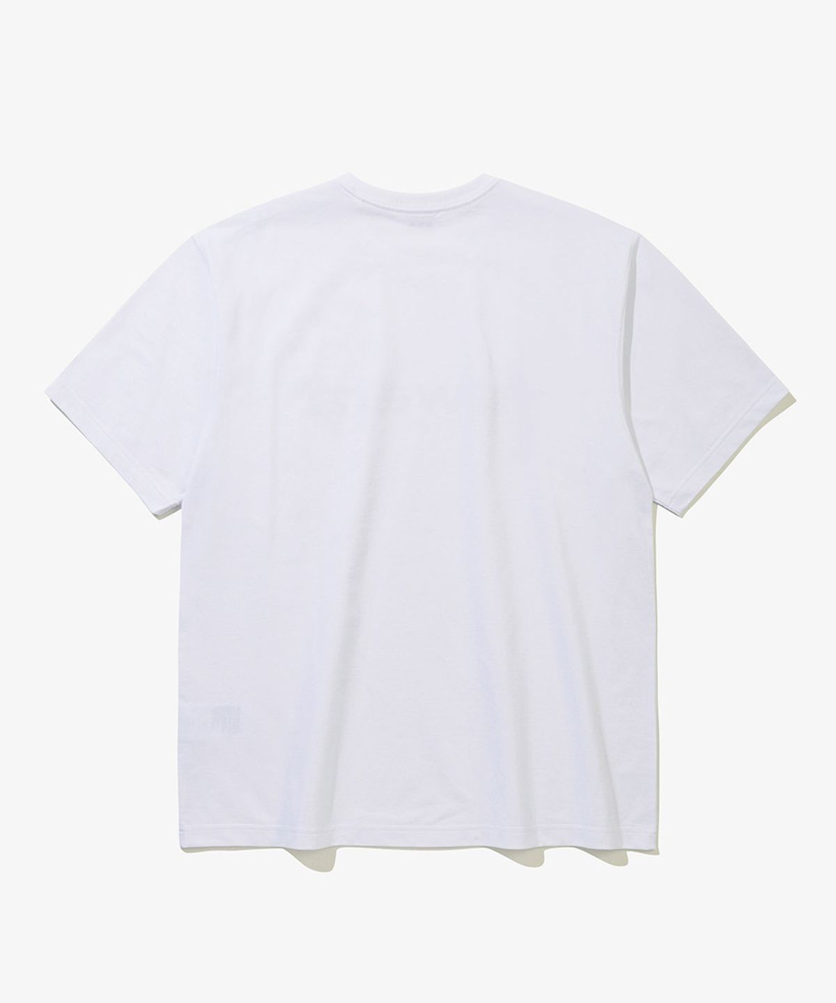 뉴에라(NEW ERA) 워드마크 로고 베이직 티셔츠 화이트