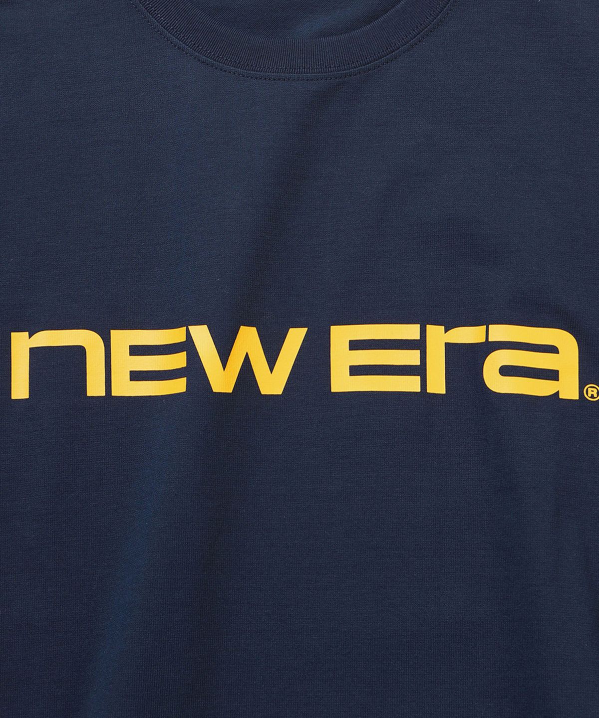뉴에라(NEW ERA) 워드마크 로고 베이직 티셔츠 네이비