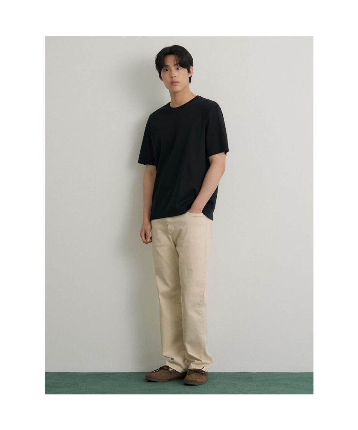 빈폴 멘(BEANPOLE MEN) 프리미엄 플로우 라운드넥 티셔츠  블랙