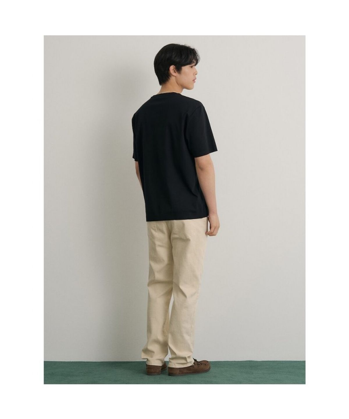 빈폴 멘(BEANPOLE MEN) 프리미엄 플로우 라운드넥 티셔츠  블랙