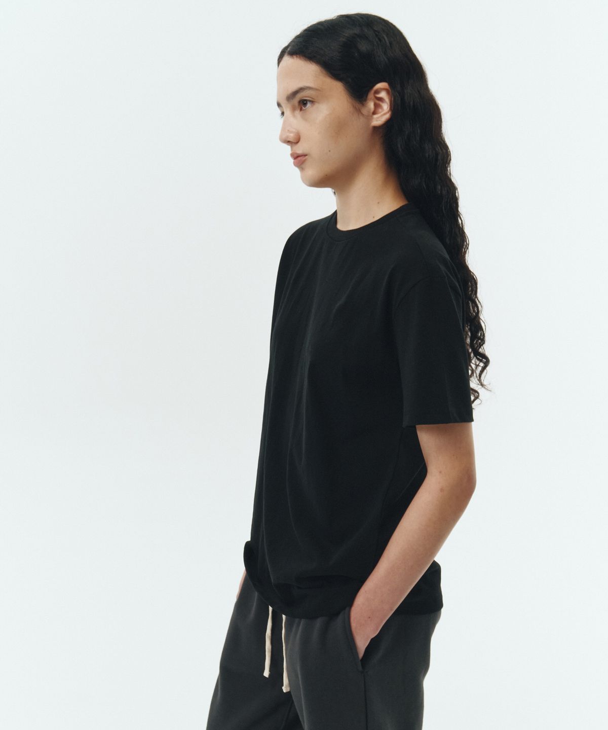 노플릭(NOFLIK) 라라 반팔  티셔츠