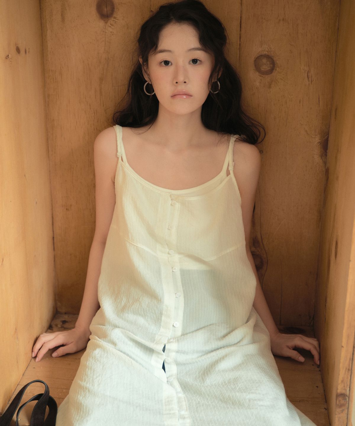 웬즈데이오아시스 포 우먼(WEDNESDAYOASISFORWOMEN) 모아 레이어드 슬리브리스 원피스_IVORY(WB6OP03)