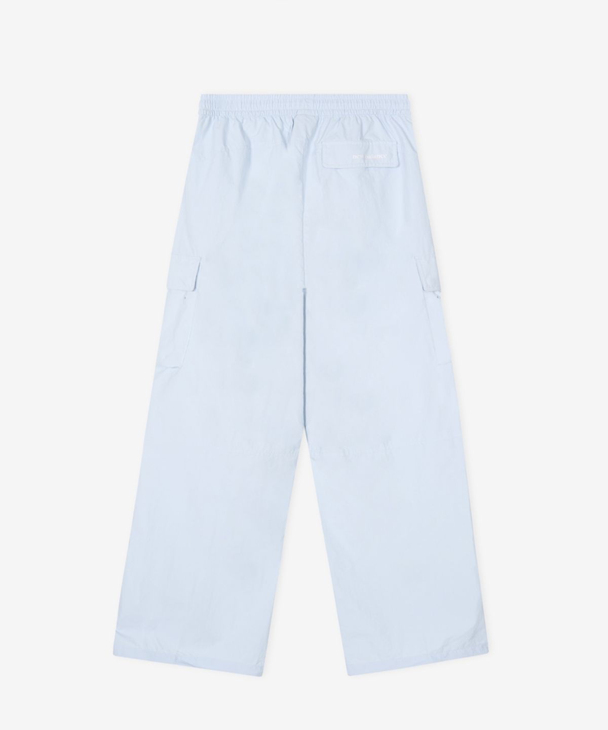 뉴발란스(NEW BALANCE) NBNTG2W412 / WOMEN 에센셜 경량 우븐 카고 와이드 팬츠 (L/BLUE)