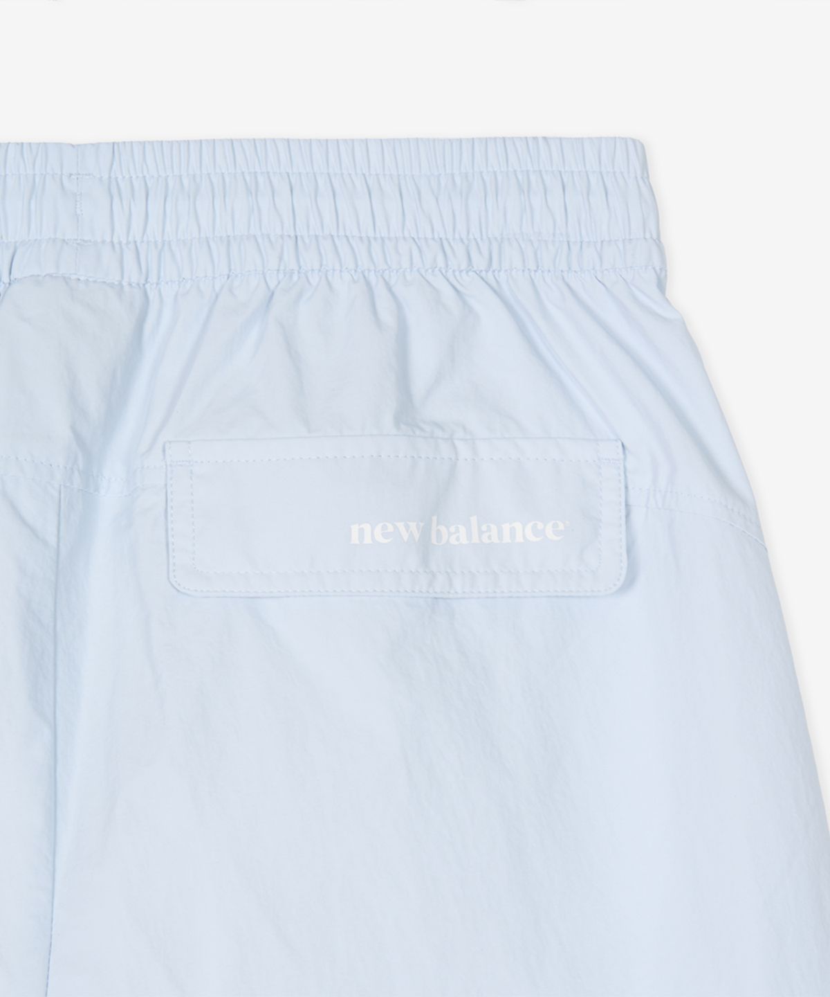 뉴발란스(NEW BALANCE) NBNTG2W412 / WOMEN 에센셜 경량 우븐 카고 와이드 팬츠 (L/BLUE)