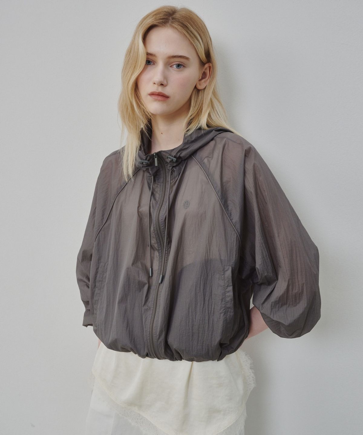 올리브 데 올리브(OLIVE DES OLIVE) 나일론 경량 후드 바람막이 OW6MM4060