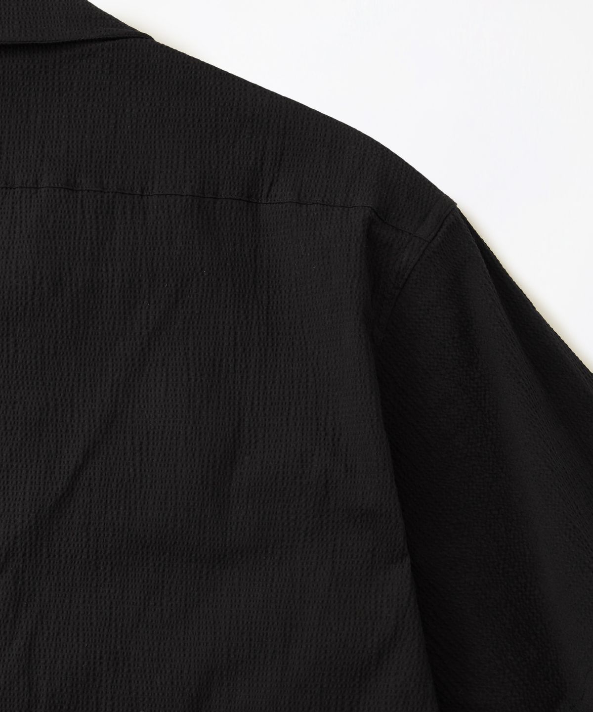 아웃스탠딩(OUTSTANDING) SEERSUCKER GUAYABERA CUBA HALF SHIRT_BLACK