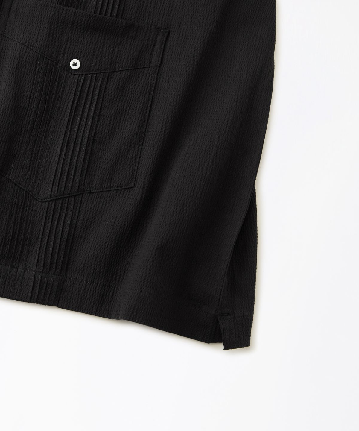 아웃스탠딩(OUTSTANDING) SEERSUCKER GUAYABERA CUBA HALF SHIRT_BLACK